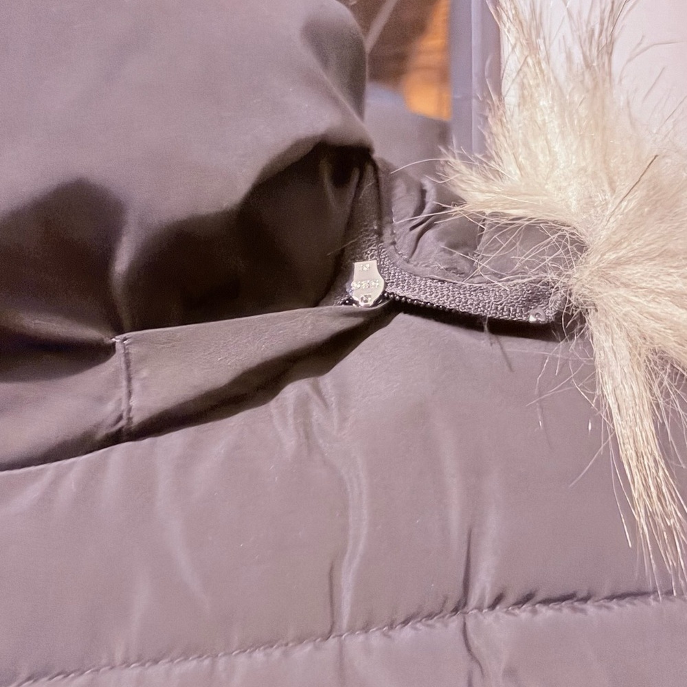 Calvin Klein Black Long Puffer Coat with Fur Trim - Picture 7 of 9
